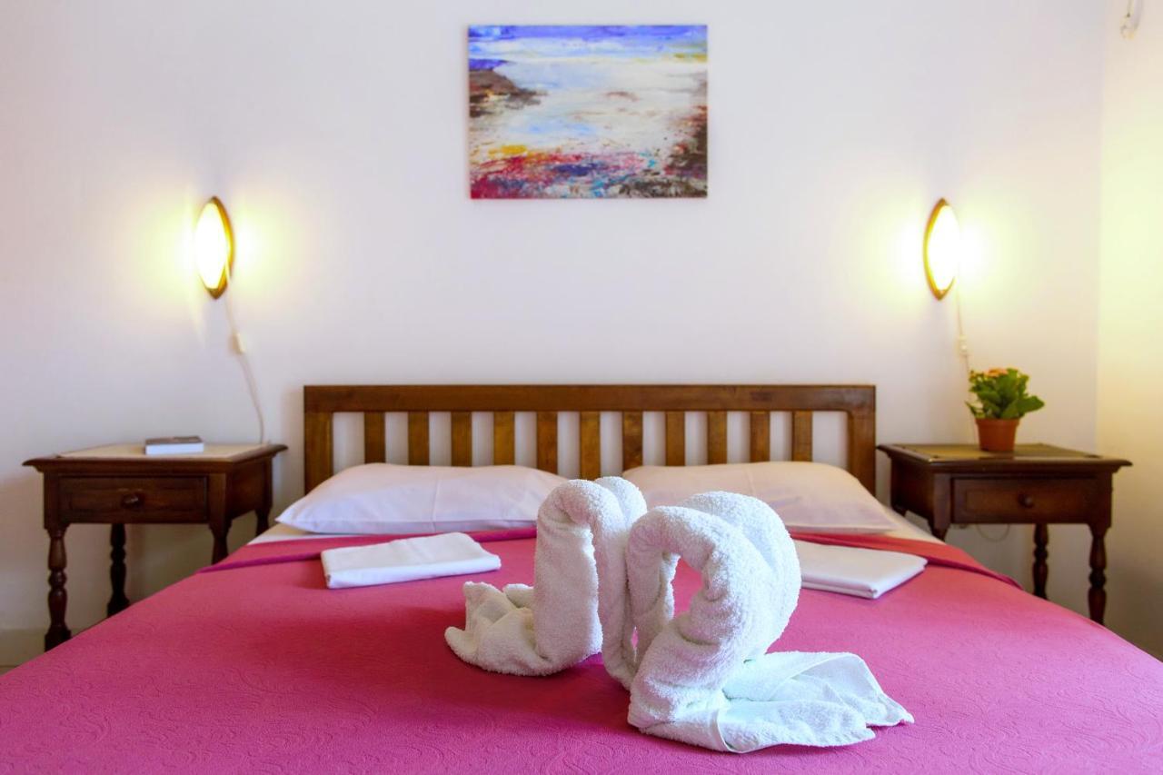 Guest House Mandarina Budva Buitenkant foto